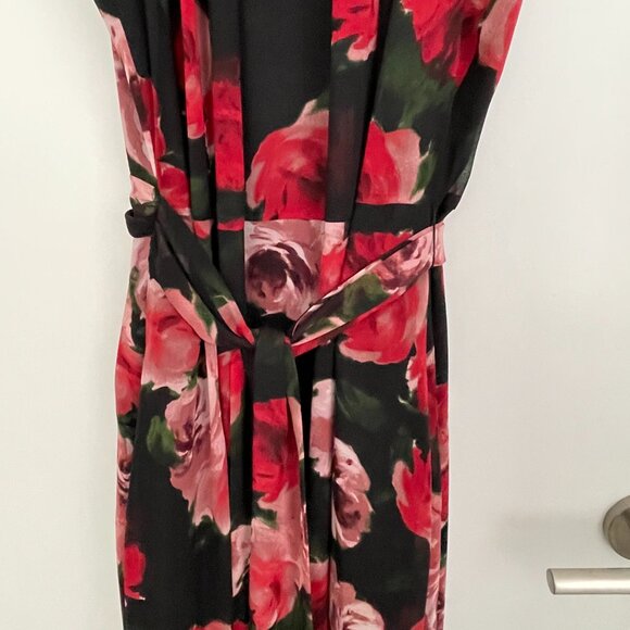 Tahari Sleeveless Flowy Floral Dress by Arthur S Levine Size 12 - Picture 3 of 10